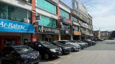 3 Storey Shop, Facing main road 1