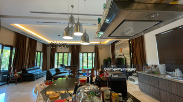 Reserve kemensah 2 sty corner, renovated bungalow with swimming pool  1