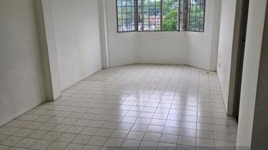 Damansara Damai Apartment Permai 2nd Floor Unit for Sale  1