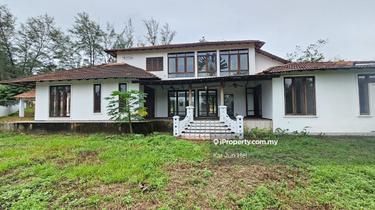Cheap Nice Reno 2 Stry Bungalow at Country Heights Kajang 1