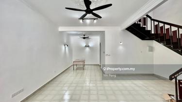 Guarded - Flat Level Double Storey 1