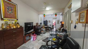 Well Maintained! Nice Location! 1