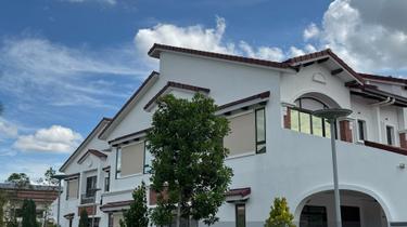 Setia Safiro Corner Lot New unit with big land beside  1