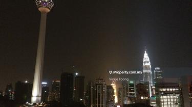 High floor klcc view , Fully furnished , move in codition 1