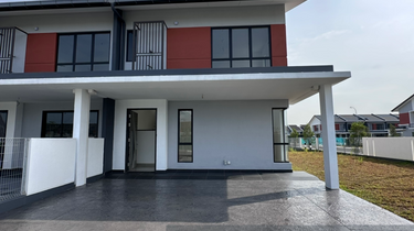 Bandar bukit raja corner for sell 1