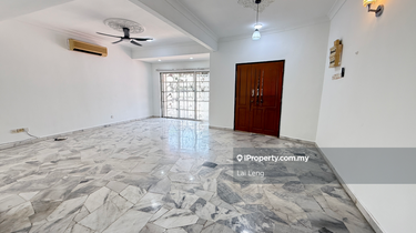 Less than 10 mins walking distance to USJ Wawasan LRT station 1