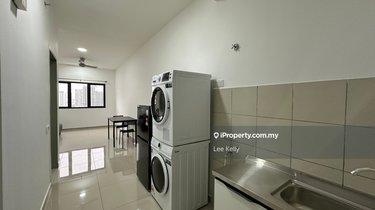 Partial Furnished 2 Bedrooms 1 Bathroom, Near Empire City Mall PJ 1