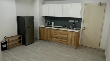 Avenue D Vogue  @592 sq ft  1