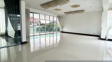 Located Neighbouring conveniences within KL & selangor  1