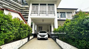 Fully Renovated; Modern Semi D House; 5 min to Mid Valley  1