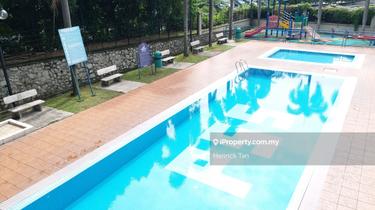 1 Car Park, Gated Guarded, 5 min to Bank, Restaurant, KTM 1