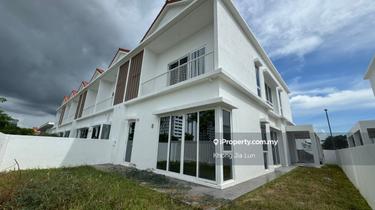 Aspen Viluxe G/Guarded Batu Kawan 2-Storey Intermidiate Corner Terrace 1