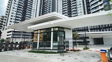 Ideal Investment Property: Main Residence with Private Studio Suite 1