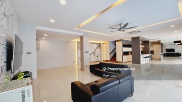 Semi-D house for Sale 1