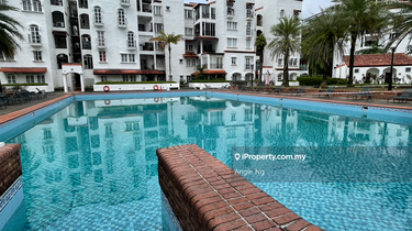 Low rise condo to let  1