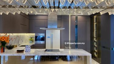 Fully ID Renovated Showhouse, Move in condition!  1