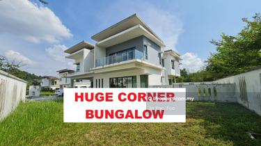 Huge corner Bungalow Cahaya Spk Lake Garden Villa Shah Alam Dash 1
