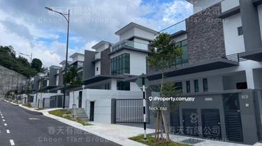 Brand New 3 storey Freehold semi D House come with Gated Guarded 1