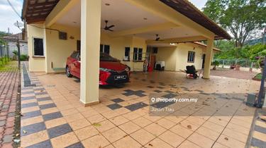 10 rooms Bungalow Serendah Rawang Bukit Beruntung with swimming pool  1