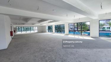 Corner Lot Level 1 with Lift 1