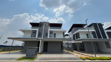 3 Storey Semi D for Sales 1