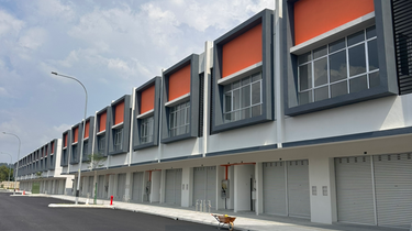 Alam suria , suria square bandar puncak alam shah alam 2 1