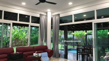 Resort Style Living Bungalow, The Glades 1
