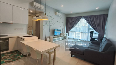 Walking distance to Mid Valley, nice view 1