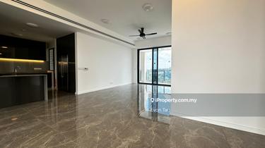 A Luxury Stay by the Lake in Desa Parkcity  1