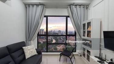 Dual Key, High Ceiling, KLCC TRX View, 2 Carparks 1