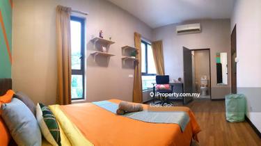 Queen Bedroom @ Nautica Lake Suites, Sunway Uni, Monash, Taylor's Uni 1