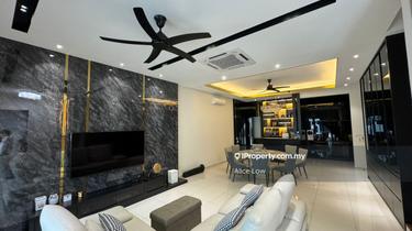 Fully Renovated Unit, Move In Condition, Chill Environment, G&G, View! 1