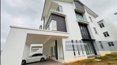 Gated & Guarded Premier Freehold Taman Lembah Permai 1