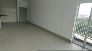 KL 2 room unit for sale  1