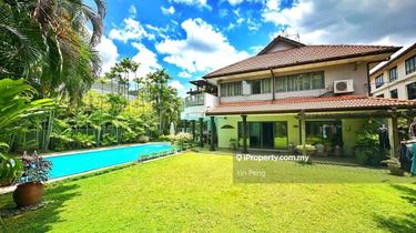 Charming bungalow at Medan Burhanuddin Helmi, Taman Tun Dr Ismail 1
