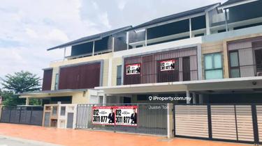 3 Storey Superlink Home @ Thistle Grove, Denai Alam for Sale 1