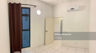 Sky Loft @ Bukit Indah renovated unit, good condition for sale 1