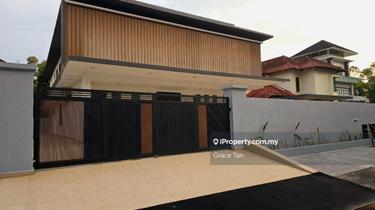 Brand New Modern Bungalow with Double Volume Hall @ Taman Equine 1