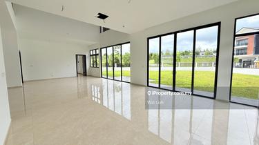 Horizon Hills Woodlands 3 Storey Bungalow Corner for Sale! Brand New! 1