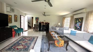 Freehold Bungalow with Big Land size 1