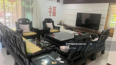 2.5 storey semi-d house bandar kinrara 1