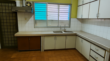 Double storey house bandar sunway pjs subang jaya semi furnish 20x75 1