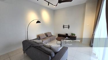 Fully Furnished MRT 5mins walk Condo near TRX for rent 1