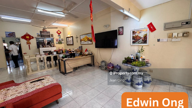 3 Storey Terrace at Tanjung Bungah for Sale 1