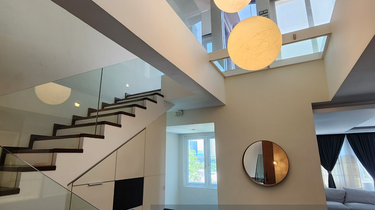 3 storey renovated semi detached corner  Villa Green for Sale 1