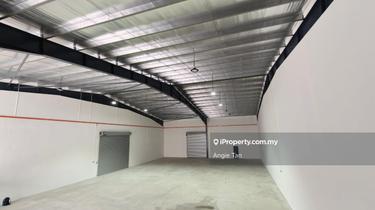 Pandamaran Port Klang Semi-D Factory Warehouse for Rent 1