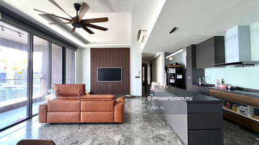 Private Lifts, High Floor Unit with City & Green Views 1