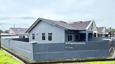 Senai Taman Bintang Single Storey Terrace  Corner Big Land  1