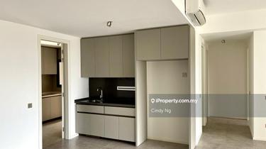 Nice layout with bathtub, brand new, great facilities and amenities! 1