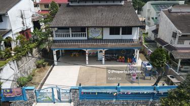 Nice Maintained Bungalow House 1